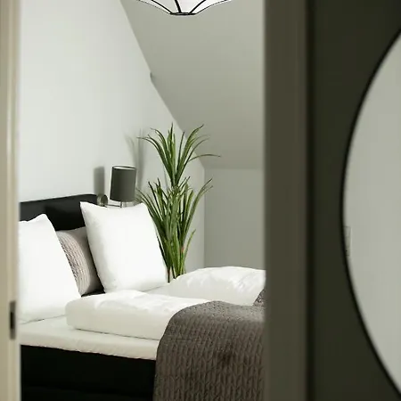 Lägenhet Unique 5 Bedroom W Exposed Beams In *