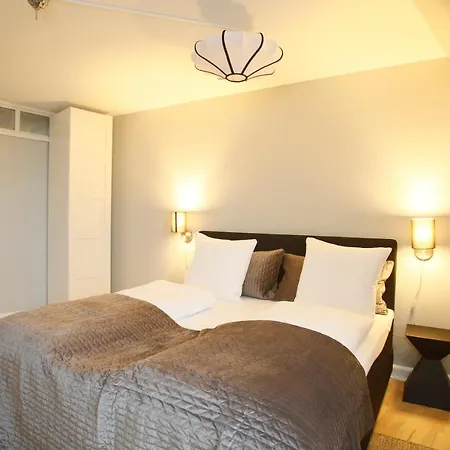 Unique 5 Bedroom W Exposed Beams In Copenhaga