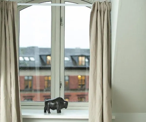 Unique 5 Bedroom W Exposed Beams In * Copenhagen