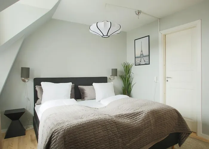 Apartment Unique 5 Bedroom W Exposed Beams In Copenhagen