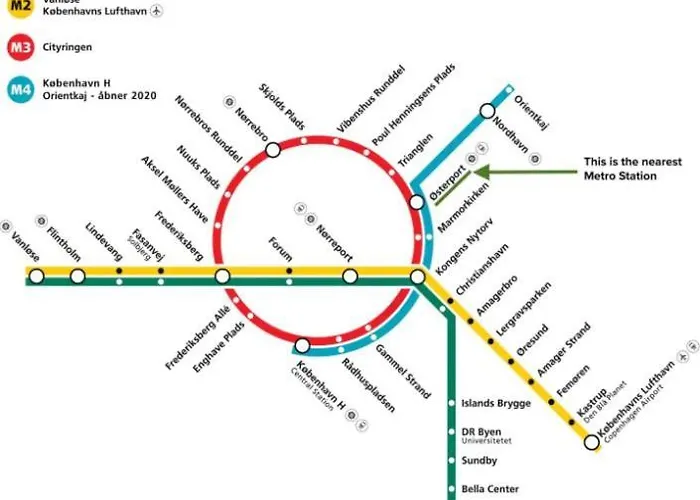 Unique 5 Bedroom W Exposed Beams In Apartment