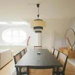 Unique 5 Bedroom W Exposed Beams In *