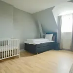 Unique 5 Bedroom W Exposed Beams In Διαμέρισμα *