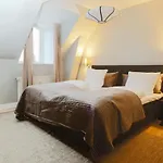 Apartmán Unique 5 Bedroom W Exposed Beams In *