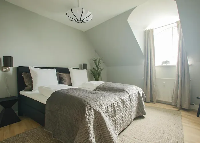 Unique 5 Bedroom W Exposed Beams In Διαμέρισμα Κοπεγχάγη